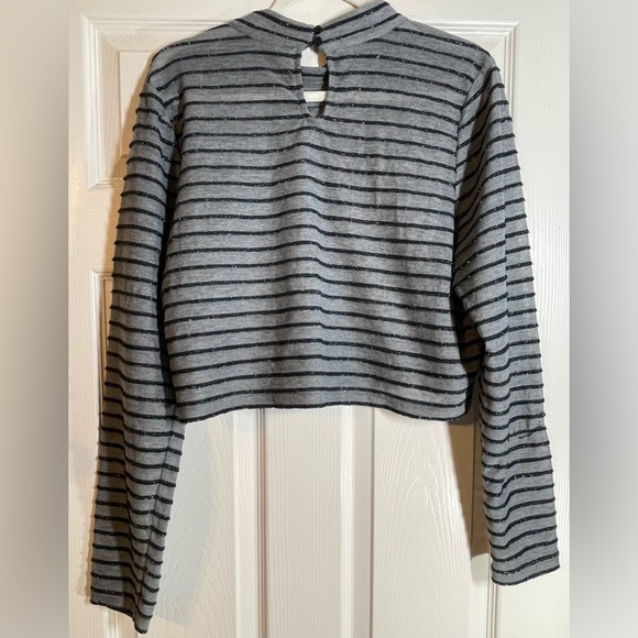 Wild Fable Mock Turtleneck Top Long Sleeves with Metallic Detail Semi Sheer XXL - Picture 7 of 8